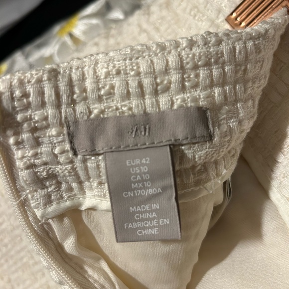 H&M RHINESTONE-BUTTON JACKET XL •AND•   H&M Boucle Tweed Mini Skirt size 10 - Picture 8 of 8